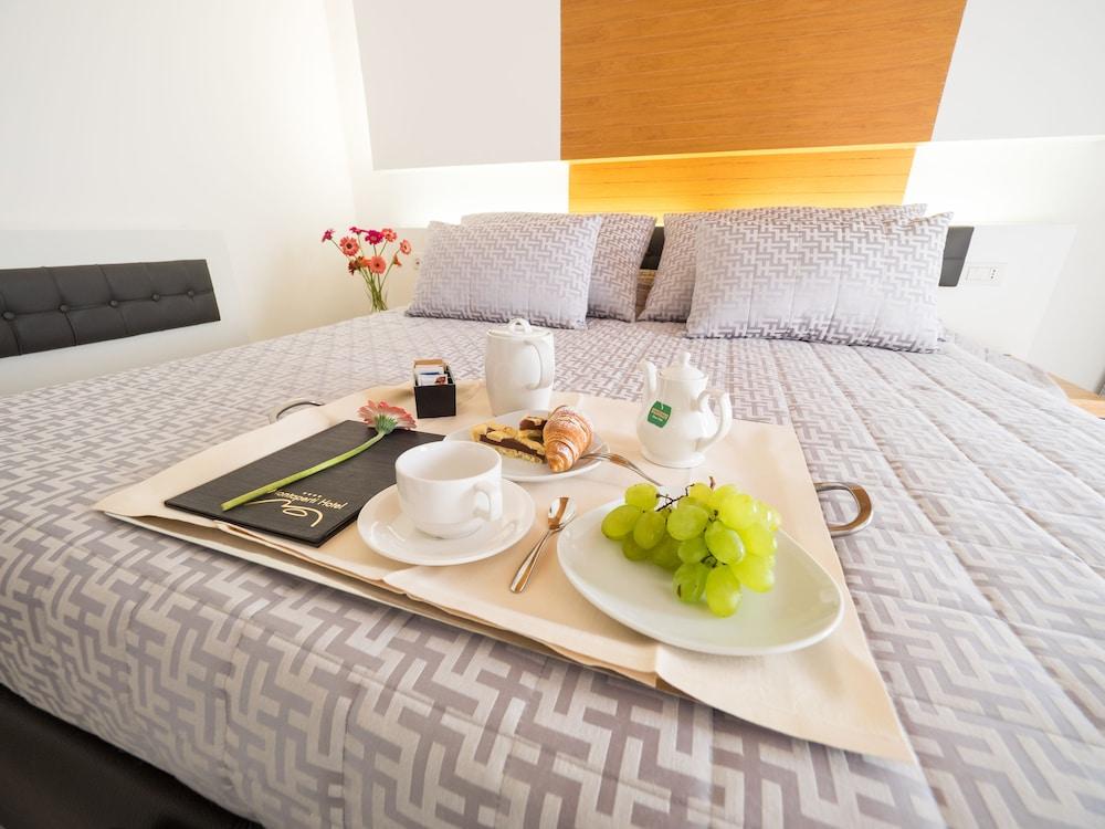 Montaperti Hotel Casetta Bagian luar foto