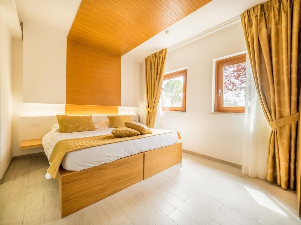 Montaperti Hotel Casetta Bagian luar foto